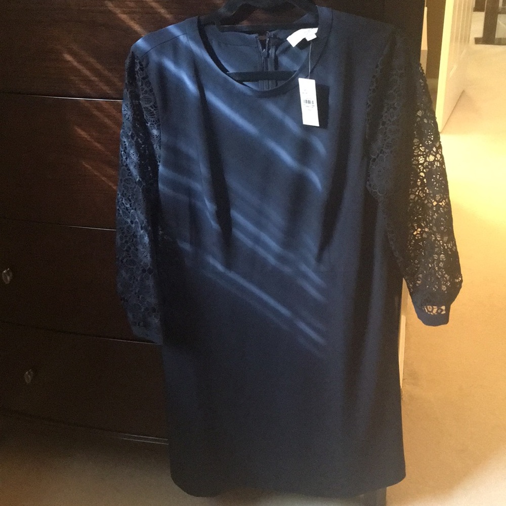 Women’s navy blue A-line dress
